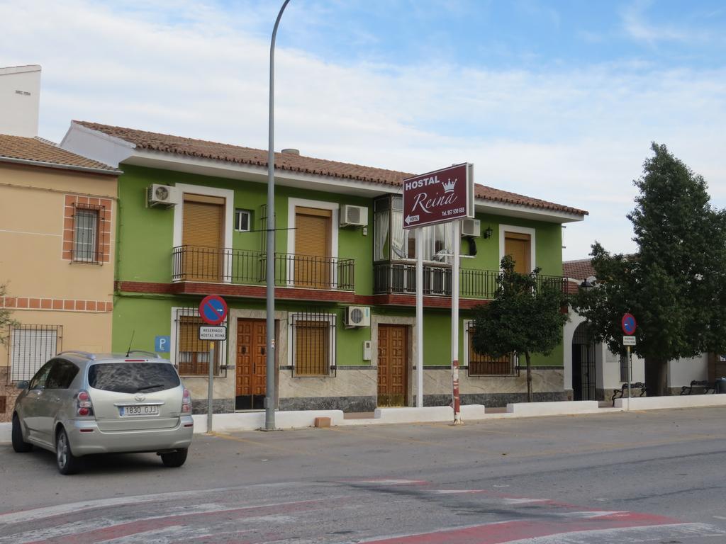 Hostal Restaurante Reina El Tejar Zewnętrze zdjęcie